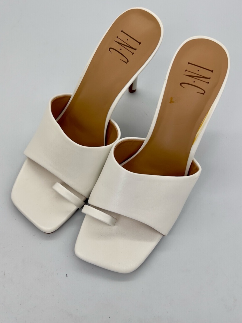 INC International Concepts White Open-Toe Slide Mules with Toe Loop - Picture 3 of 7